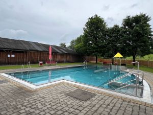 eroeffn. u. fertigstellungsfeier wip erlebnisbad wernersdorf